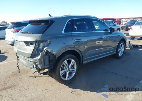 2022 Audi Q3 Premium 45 Tfsi S Line Quattro Tiptronic z USA, uszkodzony, nr VIN WA1DECF33N1088155